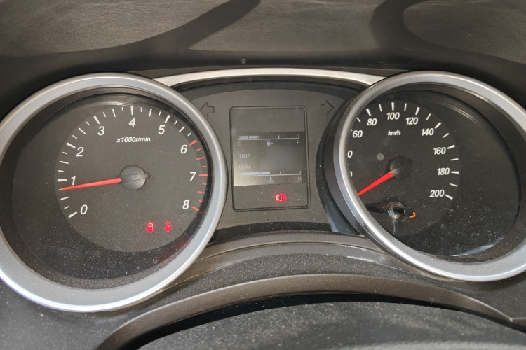 五菱汽车 五菱宏光 2018款 1.5L S舒适型L2B局部细节14