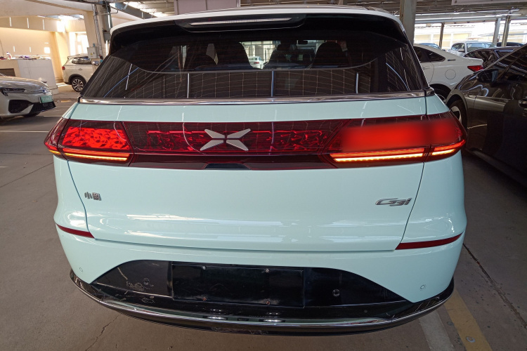 小鹏G3 2022款 G3i 460N车身外观6