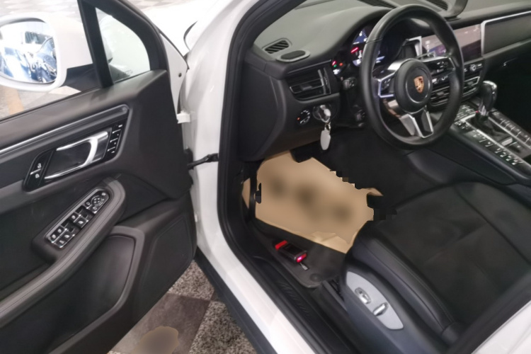 保时捷 2018款 Macan 2.0T中控内饰20