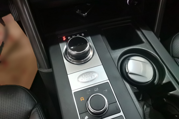 路虎 发现 2020款 2.0T 30周年特别版局部细节18