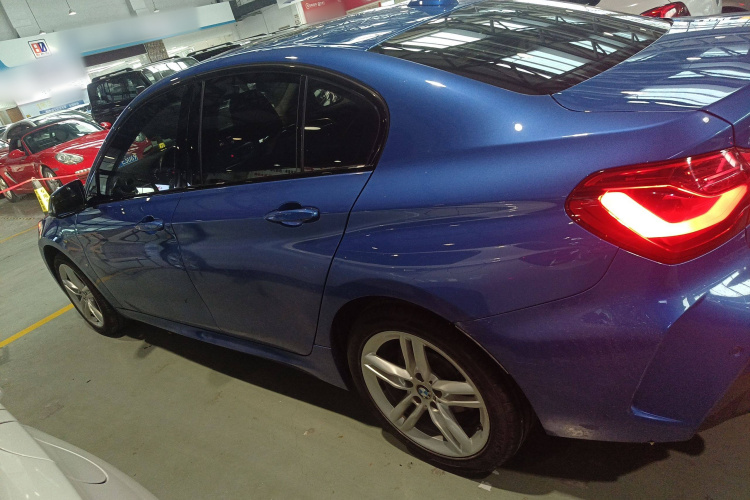 宝马1系 2020款 120i M运动套装车身外观6003