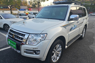 三菱 帕杰罗（平行进口） 