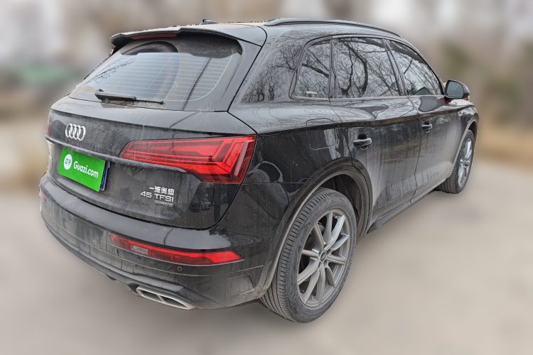 奥迪Q5L 2023款 40T 豪华动感型车身外观7