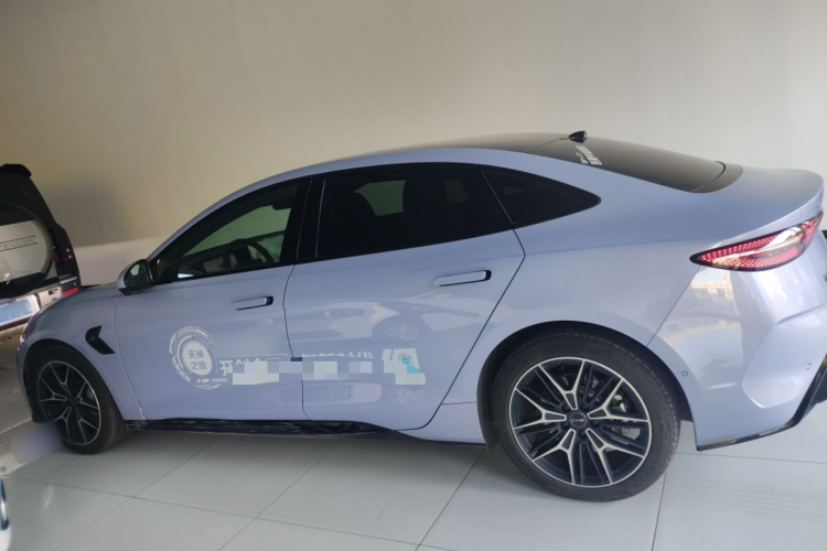 比亚迪 海豹 2025款 650智航版车身外观4