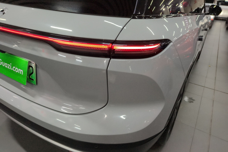 蔚来ES6 2023款 75kWh车身外观6006