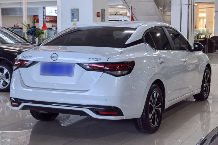 日产 轩逸 2023款 1.6L CVT悦享版车身外观6005