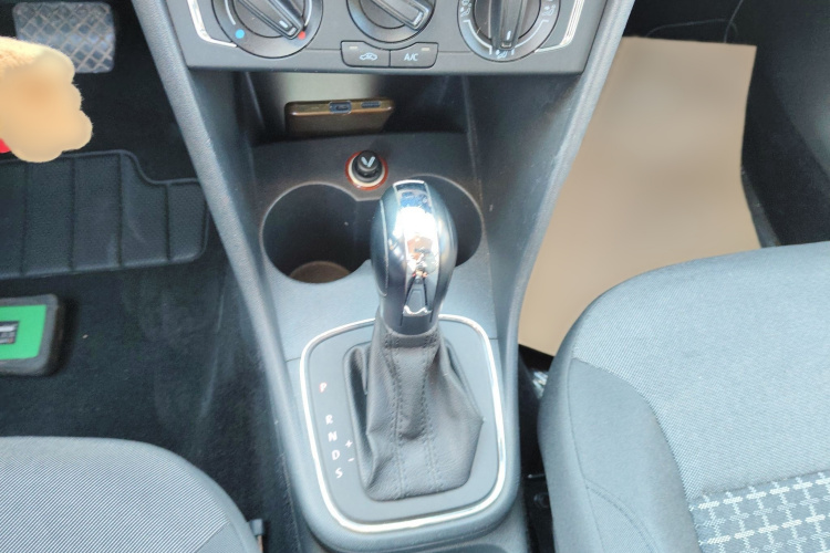 大众 Polo 2014款 1.6L 自动舒适版局部细节18