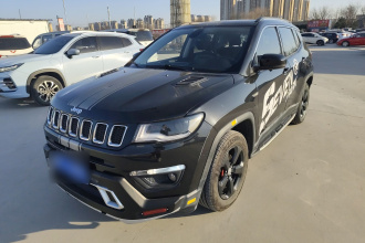 Jeep 指南者 2017款 200T 自动家享版