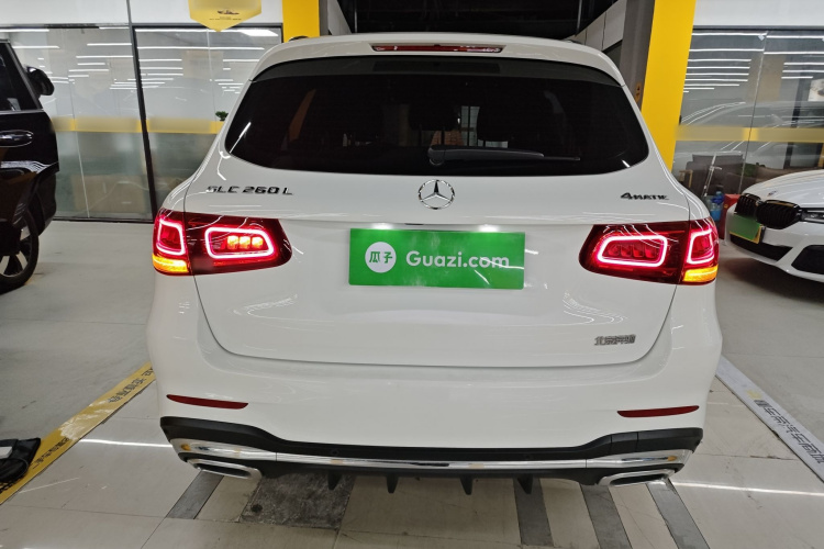 奔驰GLC 2020款 改款 GLC 260 L 4MATIC 豪华型车身外观6