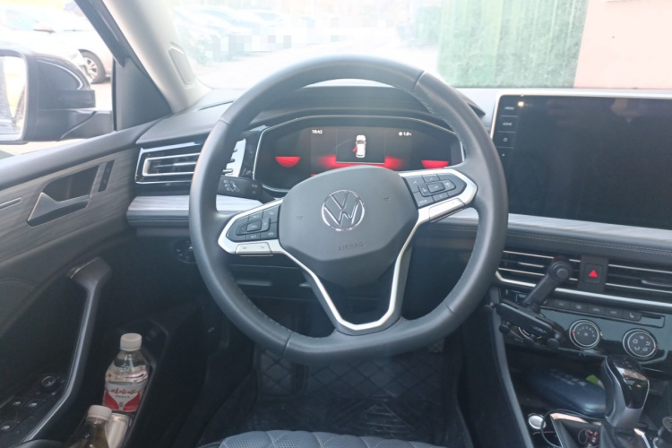 大众 速腾 2024款 300TSI DSG超越版中控内饰13