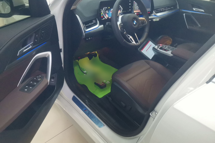 宝马X1 2024款 sDrive25Li M运动套装中控内饰20