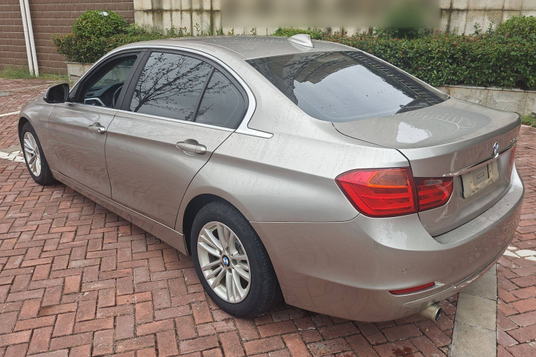 宝马3系 2015款 316Li 时尚型车身外观6006