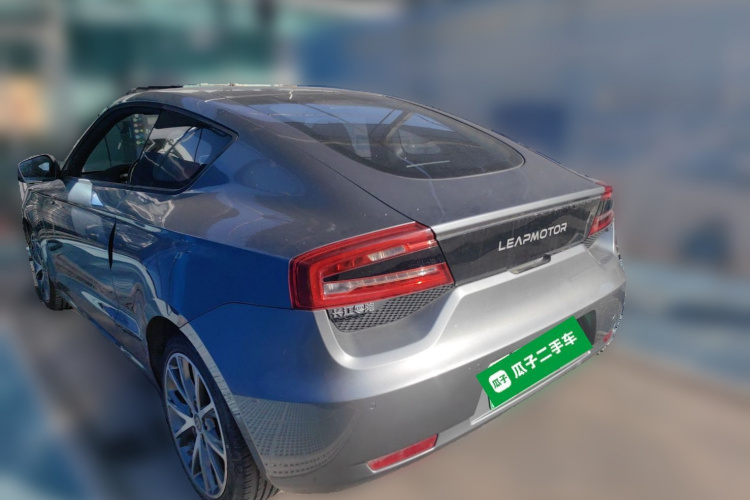 零跑汽车 零跑S01 2019款 380 Pro车身外观5