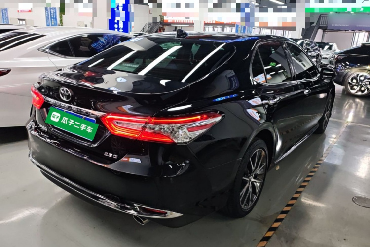 丰田 凯美瑞 2023款 2.5G 豪华版车身外观6005