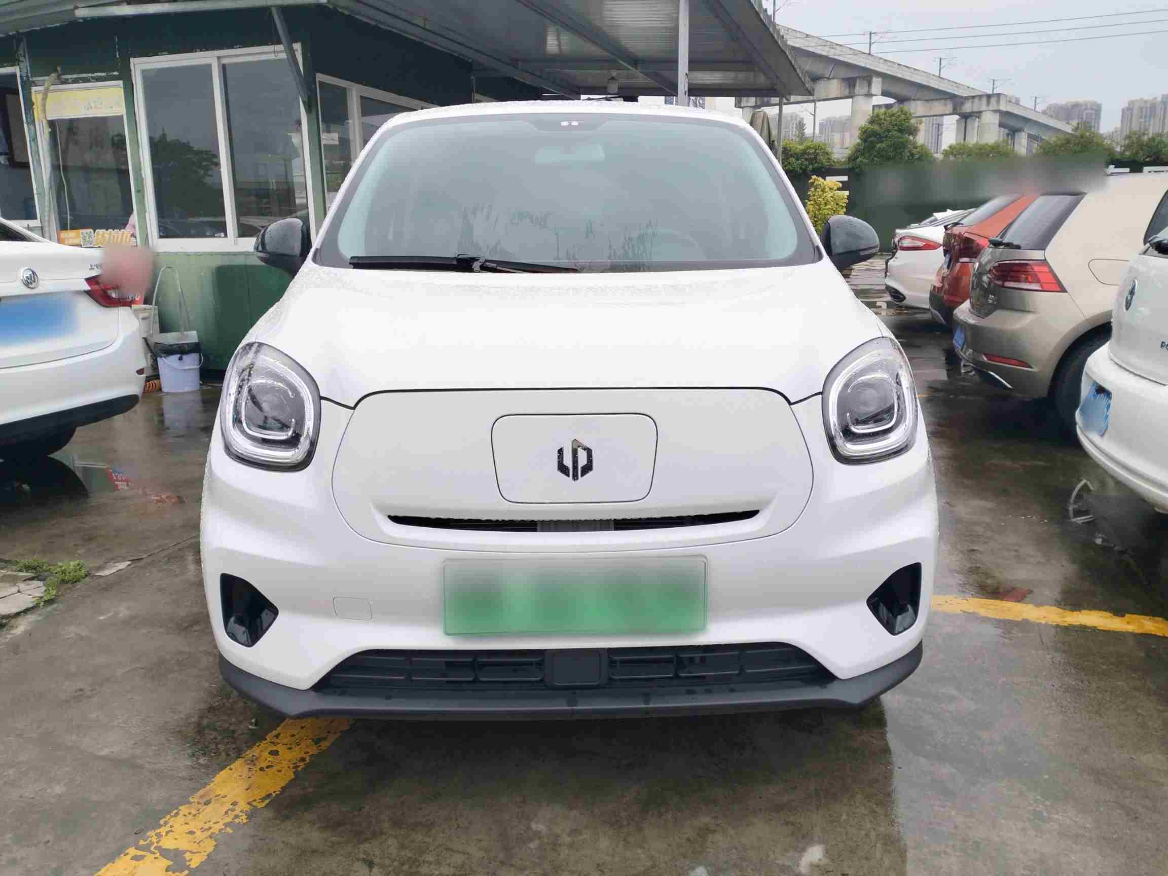成都二手零跑T03 2025年款，开一年还能亏多少？
