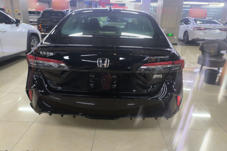 本田 英仕派 2025款 260TURBO 精逸版车身外观6004