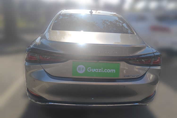 雷克萨斯ES 2025款 200 臻享版车身外观6004