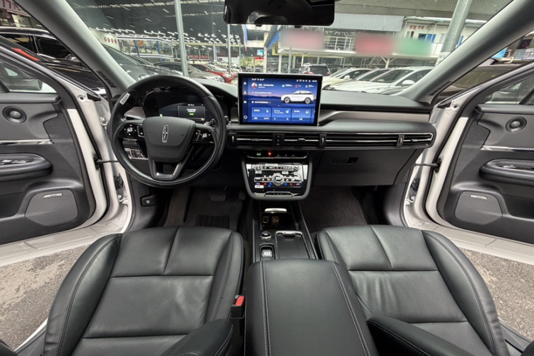 林肯 冒险家新能源 2021款 PHEV 四驱e雅版中控内饰7014