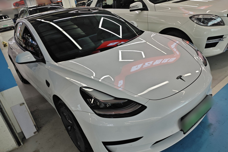 特斯拉 Model 3 2020款 改款 标准续航后驱升级版车身外观3