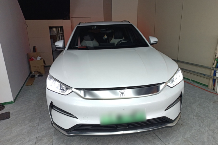 比亚迪 宋PLUS新能源 2021款 EV 尊贵型车身外观2