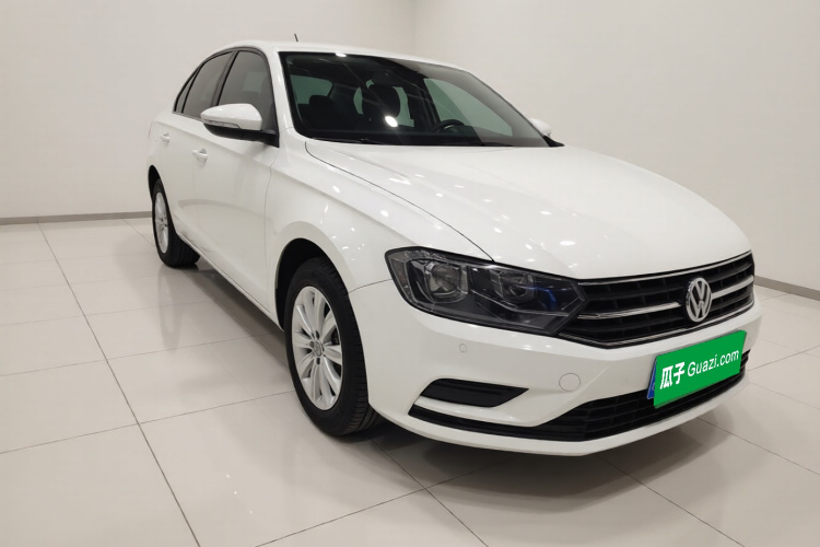 大众 2019款 改款 宝来·传奇 1.5L 自动时尚型 国VI车身外观3