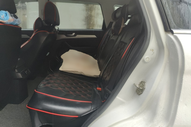 哈弗H6 2021款 运动版 1.5T 自动精英智联型 六边形格栅中控内饰7004