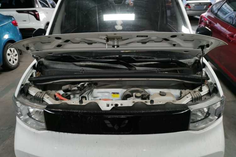 五菱汽车 宏光MINIEV 2022款 悦享款 磷酸铁锂机舱底盘24