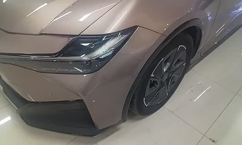 丰田bZ3 2023款 616km 长续航Premium实拍1