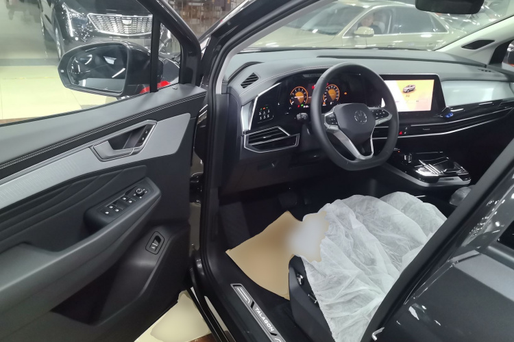 大众 揽境 2023款 改款 380TSI 四驱旗舰胜境版 6座中控内饰20