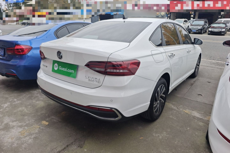 大众 朗逸 2024款 300TSI DSG满逸版车身外观7