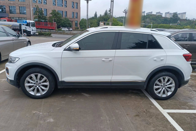 大众 T-ROC探歌 2018款 280TSI DSG两驱进取型 国V车身外观6002