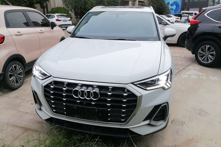奥迪Q3 2019款 35 TFSI 进取动感型车身外观6001