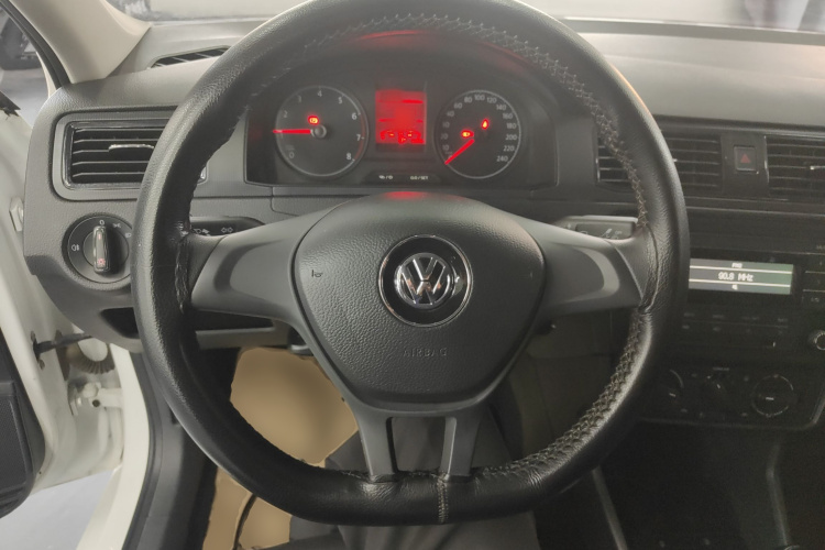 大众 桑塔纳 2021款 1.5L 手动风尚版中控内饰13