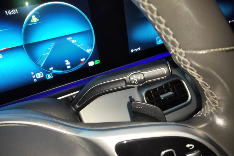 奔驰GLE 2020款 GLE 350 4MATIC 动感型局部细节18