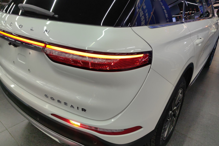 林肯 冒险家 2020款 2.0T 四驱尊雅版车身外观6006