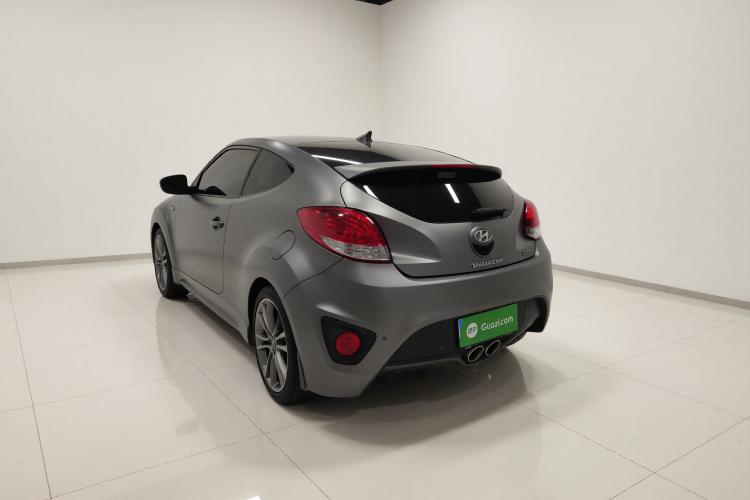 现代 Veloster飞思 2015款 1.6T 自动豪华版车身外观5