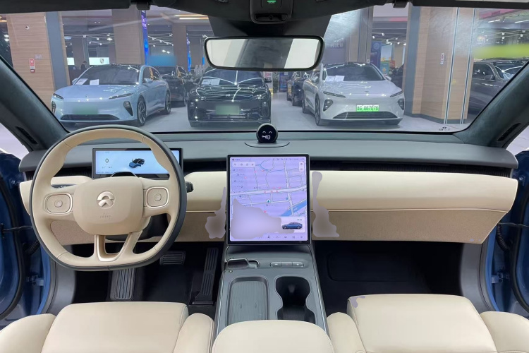 蔚来ET5 2022款 75kWh中控内饰12