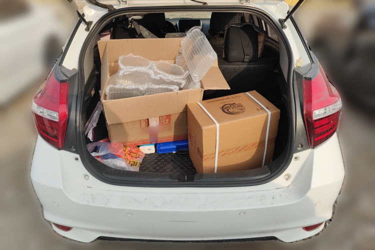 丰田 YARiS L 致炫 2016款 改款 1.3E 手动魅动版局部细节23