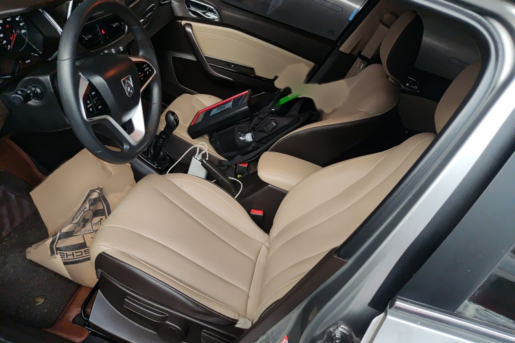 宝骏310W 2017款 1.5L 手动时尚型 国V局部细节19