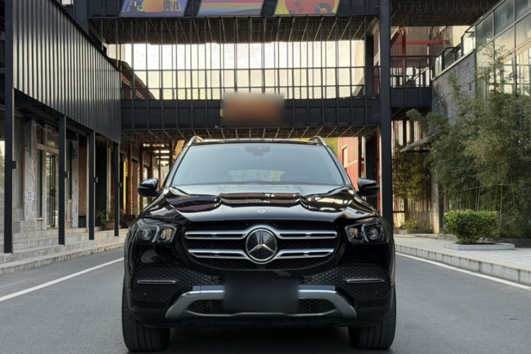 奔驰GLE 2021款 GLE 350 4MATIC 动感型车身外观6004