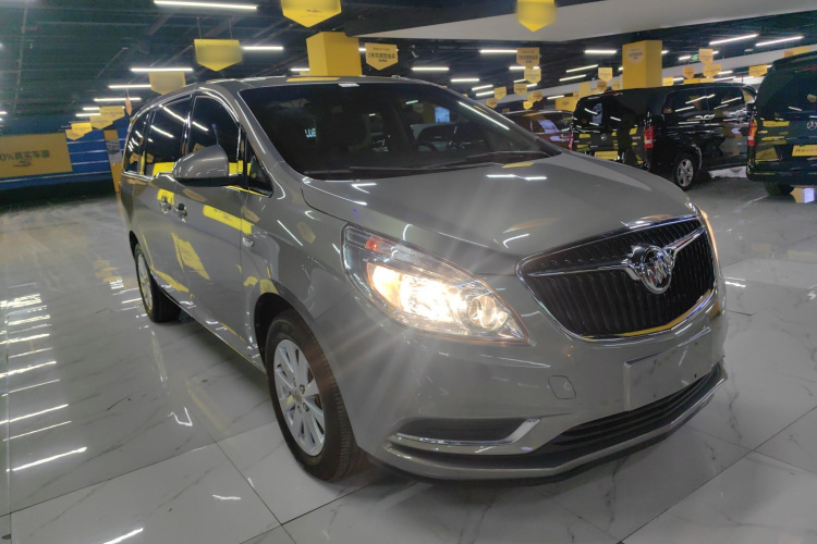 别克GL8 2018款 28T 舒适型 国VI车身外观3