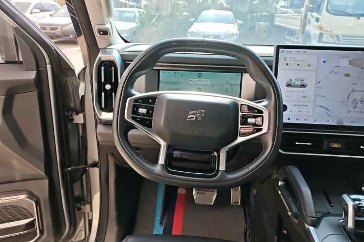 捷途山海 捷途旅行者C-DM 2024款 C-DM 129KM 林野版中控内饰13