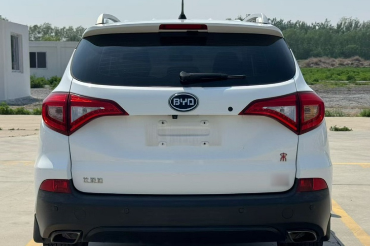 比亚迪 宋 2016款 盖世版 1.5TID 自动精英型车身外观6007