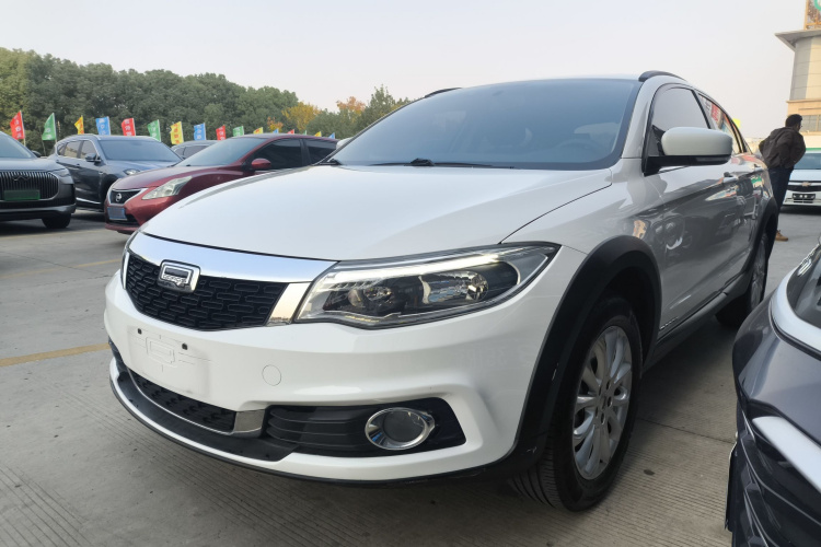观致3 2016款 都市SUV 1.6T 自动致悦型车身外观1