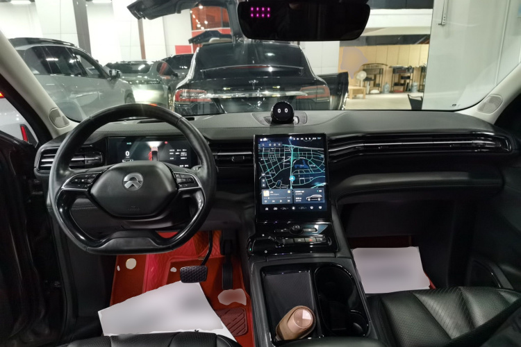 蔚来ES8 2018款 355KM 基准版 七座版中控内饰7002