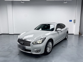 英菲尼迪Q70 2019款 Q70L 2.0T 精英版