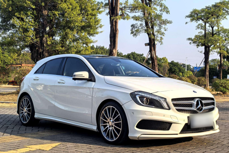 奔驰A级(进口) 2015款 A 200 运动型车身外观6002