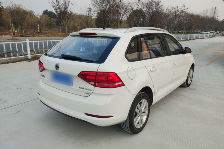 大众 桑塔纳 2017款 浩纳 1.6L 自动风尚版车身外观7