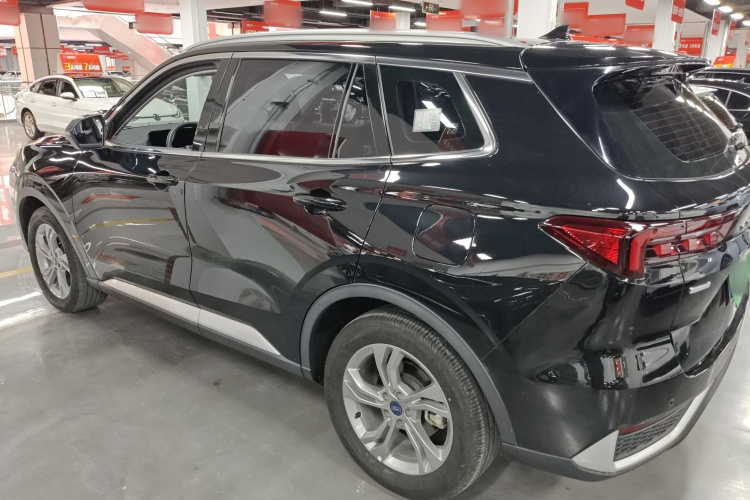 福特 领睿 2023款 EcoBoost 170 铂领型车身外观4