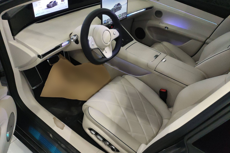 鸿蒙智行 享界S9 2025款 增程 Max+局部细节19